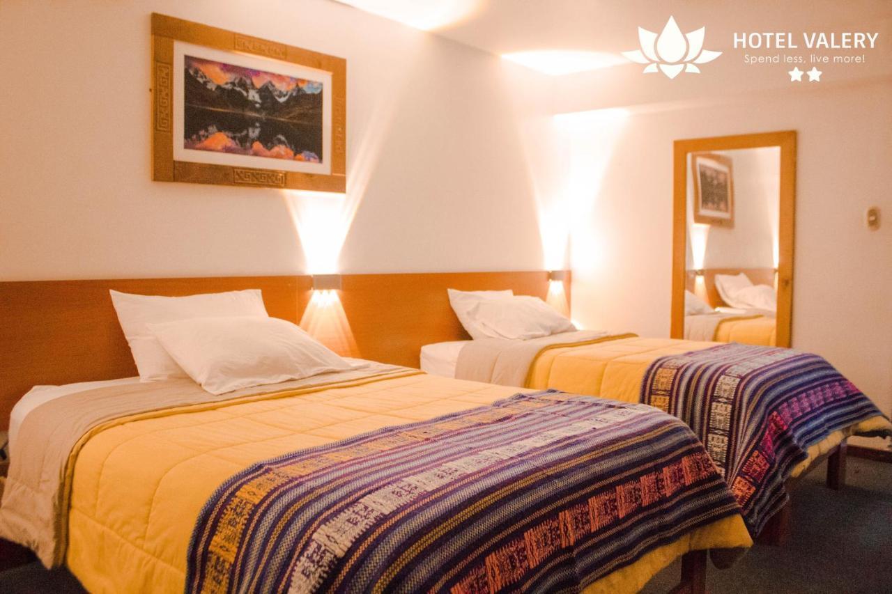 Hotel Valery 2 Estrellas Уарас Экстерьер фото